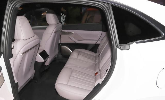 销量猛增！续航730Km，配52L车载冰箱，蔚来乐道L60值得入手吗？-有驾