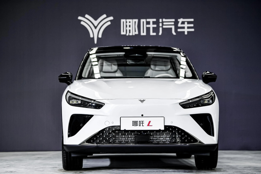 账上仅剩1500多万，40余万车主等待哪吒汽车“重生”_账上仅剩1500多万，40余万车主等待哪吒汽车“重生”_