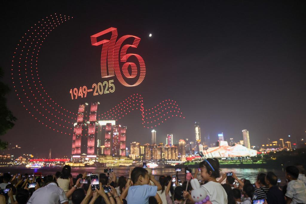 升腾的“烟火气”：“夜经济”激活中国假日消费新动力_升腾的“烟火气”：“夜经济”激活中国假日消费新动力_