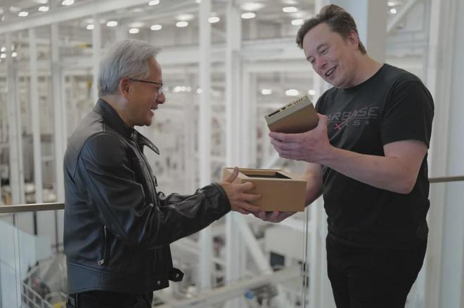 _京东回应造车；26年国考应届硕博年龄放宽到43周岁以下丨邦早报_京东回应造车；26年国考应届硕博年龄放宽到43周岁以下丨邦早报