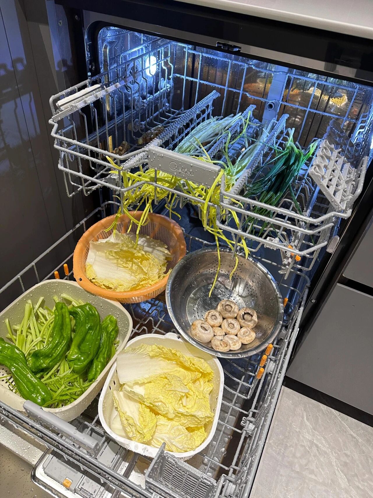 _被年轻人家的“家务减半”设计惊呆了！换个思路，家里就井井有条_被年轻人家的“家务减半”设计惊呆了！换个思路，家里就井井有条