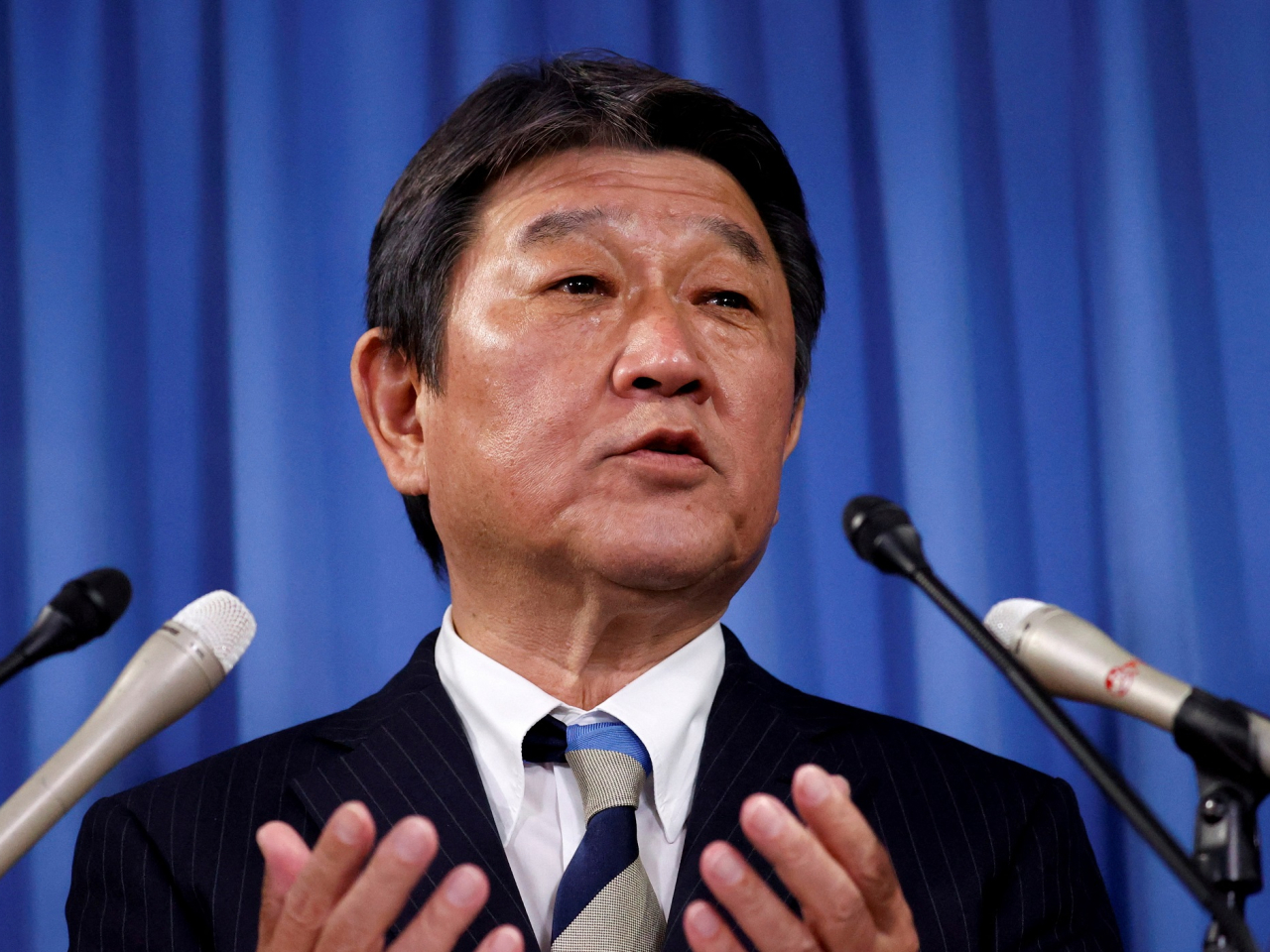 日本自民党总裁五强争霸，谁会是最后赢家？_日本自民党总裁五强争霸，谁会是最后赢家？_