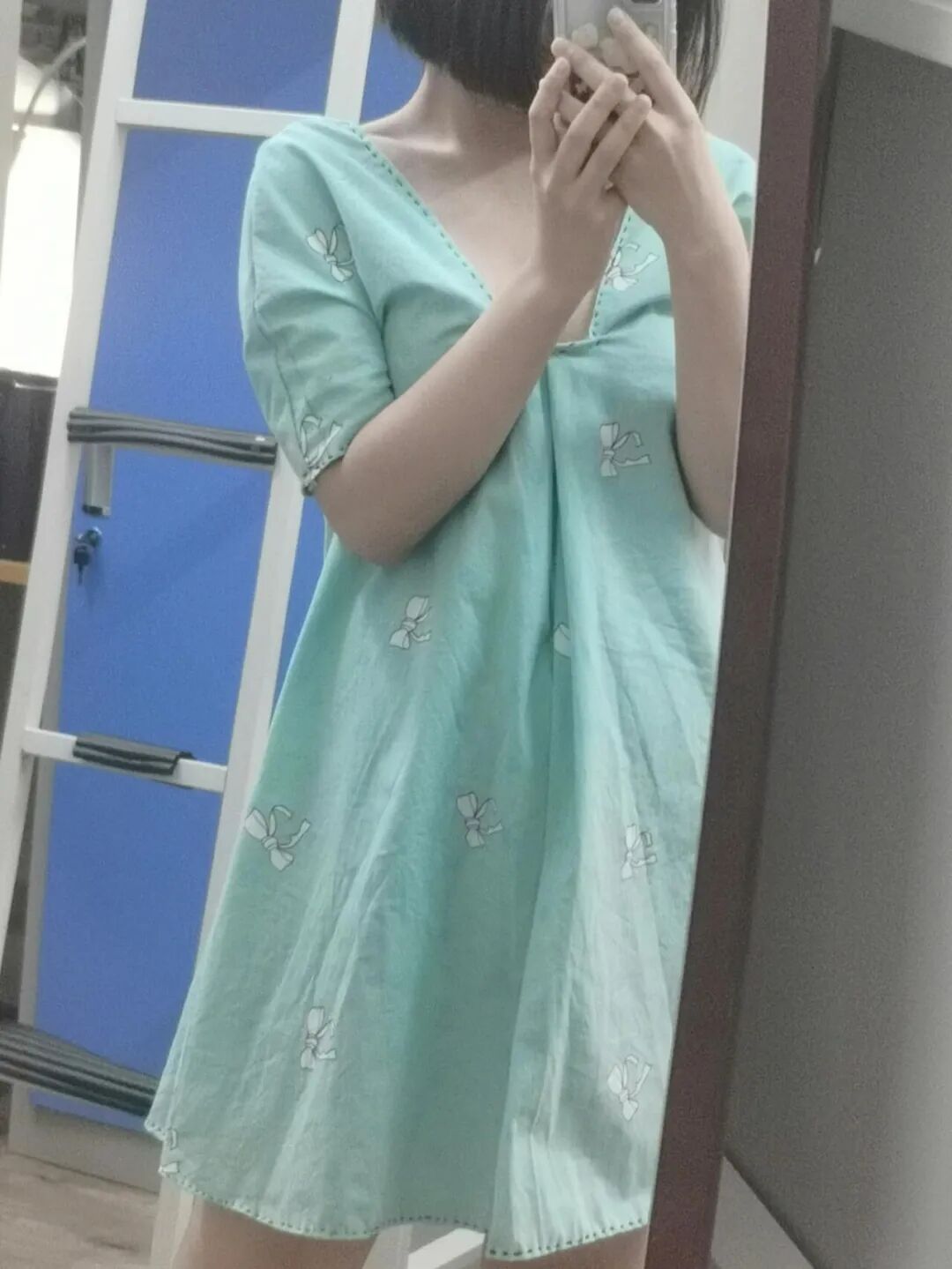 手机两年一换浪费吗_换下的汽车电瓶妙用_