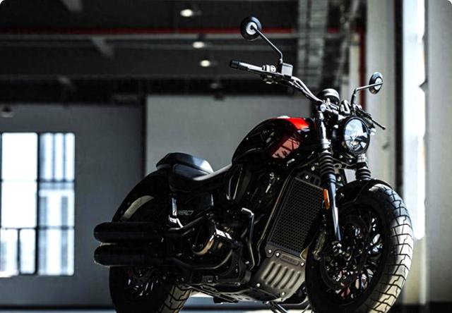 4.38万V4巡航黑旗950,零百3.8秒极速190km,108匹马力实力拉满-有驾