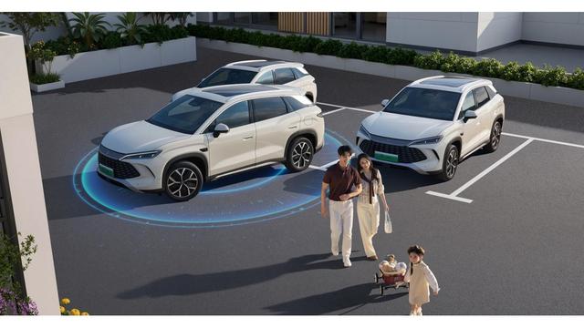 比亚迪宋L到店，续航引热议，权益和配置都有变化-有驾