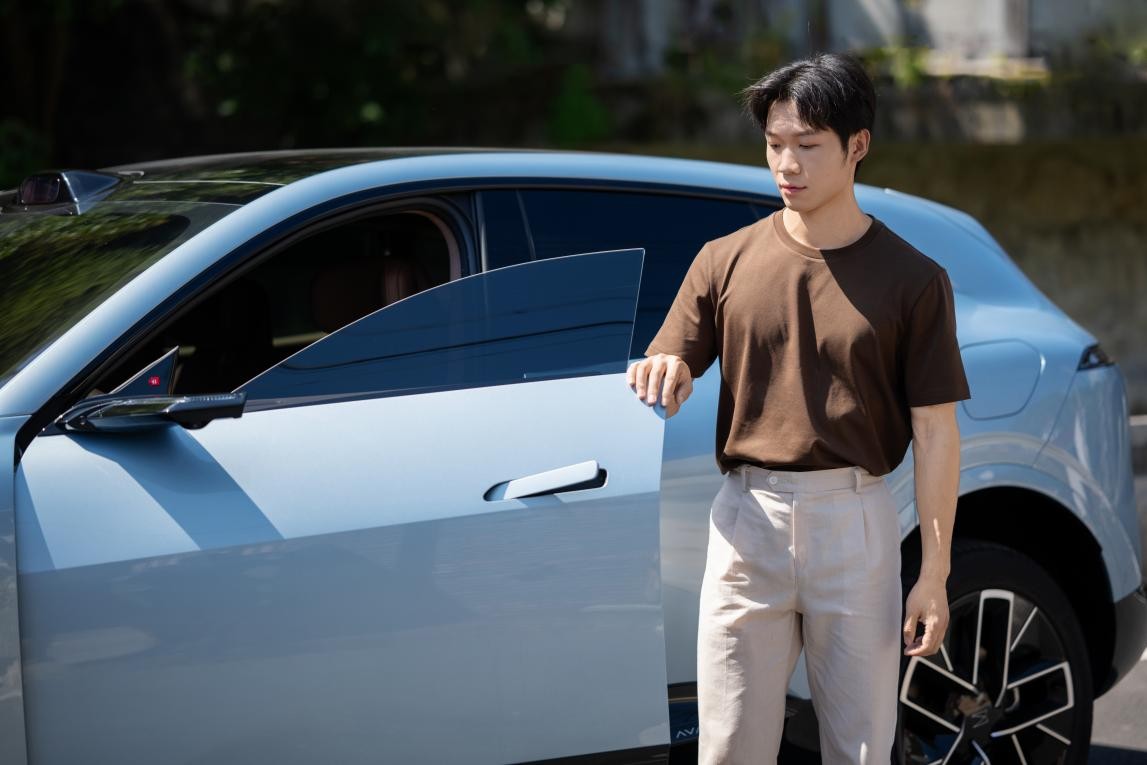 高配版和尊享版的区别_荣耀9高配和尊享区别_