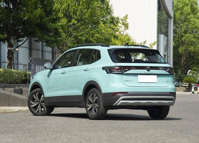 EA211加双离合或6AT，这组合凭啥能让大众硬刚国产车？12.59万新车限时跌到7.99万？大众这次豁出去的底气是啥？-有驾