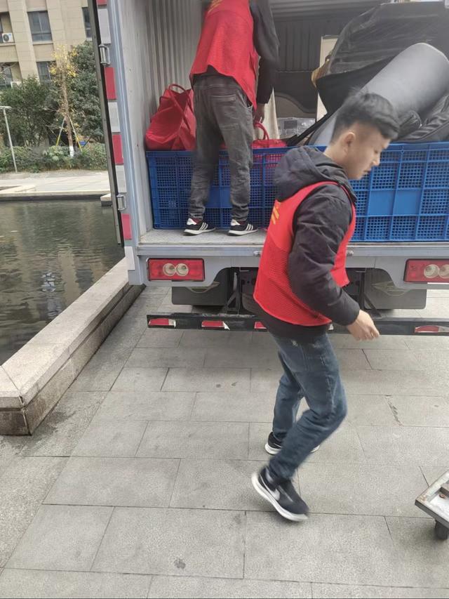 昆明到宜宾货运公司专线-昆明到廊坊轿车托运-破损包赔-有驾