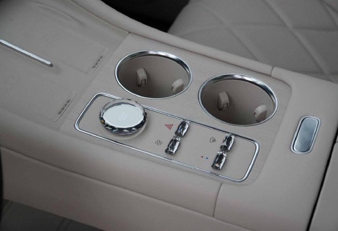 豪华不止是堆料那么简单 试驾奇瑞风云T11