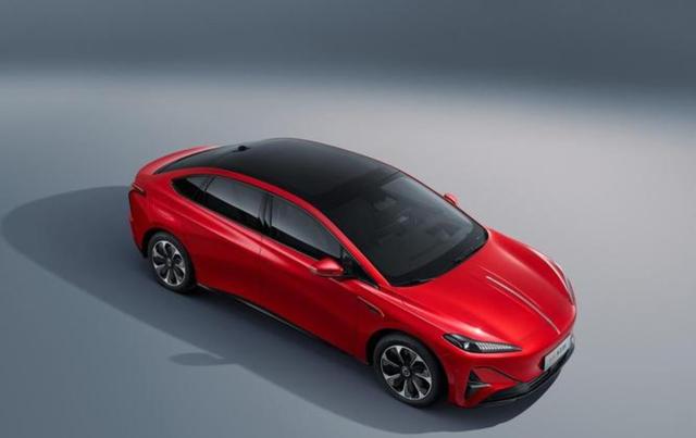 国内汽车谁才是老大？比亚迪在销量上领跑，零跑以性价比取胜，蔚来在舒适性方面表现突出，长城稳占品牌第一，谁才是真正的汽车王者？-有驾