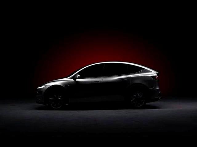 嫌命太硬?车主后备箱加75度电池,续航破千,还说家人无异议-有驾