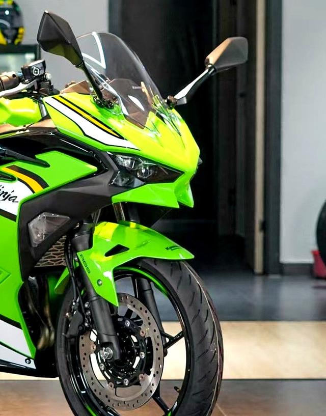 进口仿赛价格雪崩，川崎Ninja500狂降6000+，3.98万击穿底线-有驾