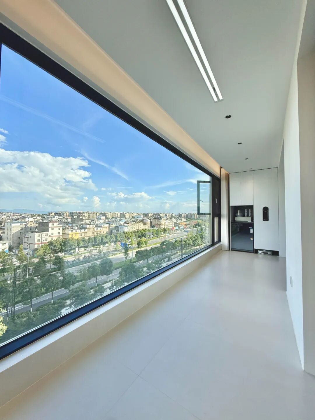 _推出去的窗户_窗户退出