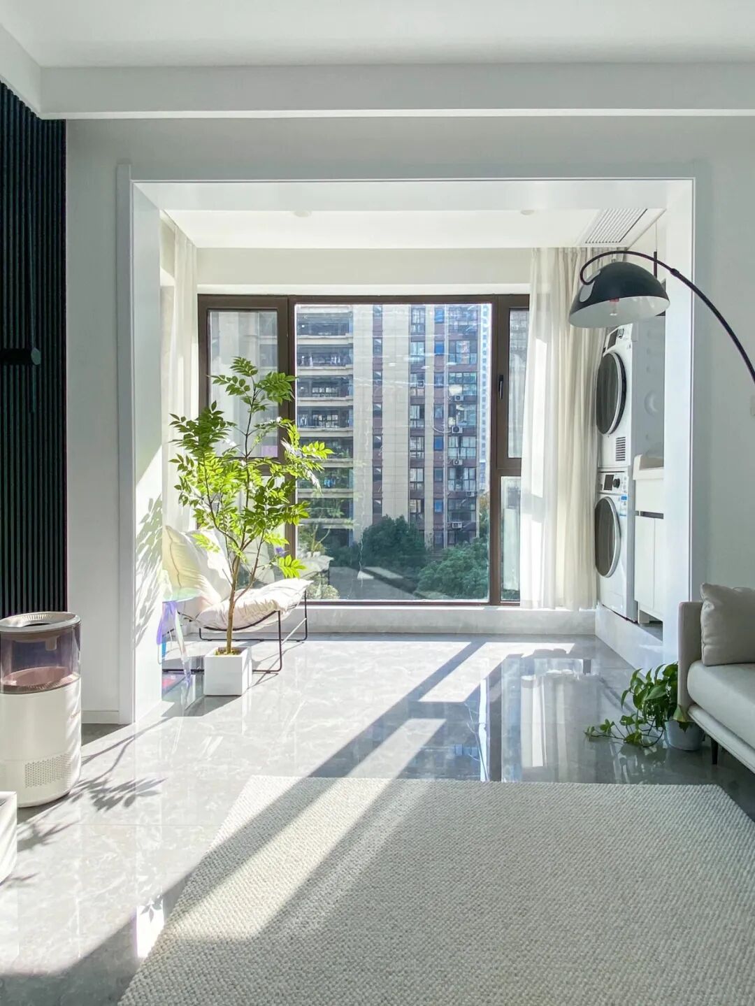 窗户退出__推出去的窗户