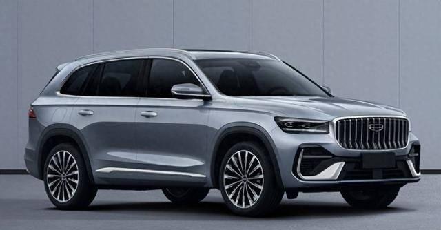 瑞虎8轴距2825mm打造宽适五座，后排与后备箱空间表现突出-有驾