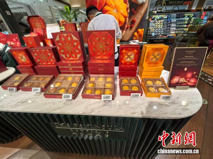 【民生调查局】礼盒月饼普降价，散装月饼“冲上天”_【民生调查局】礼盒月饼普降价，散装月饼“冲上天”_