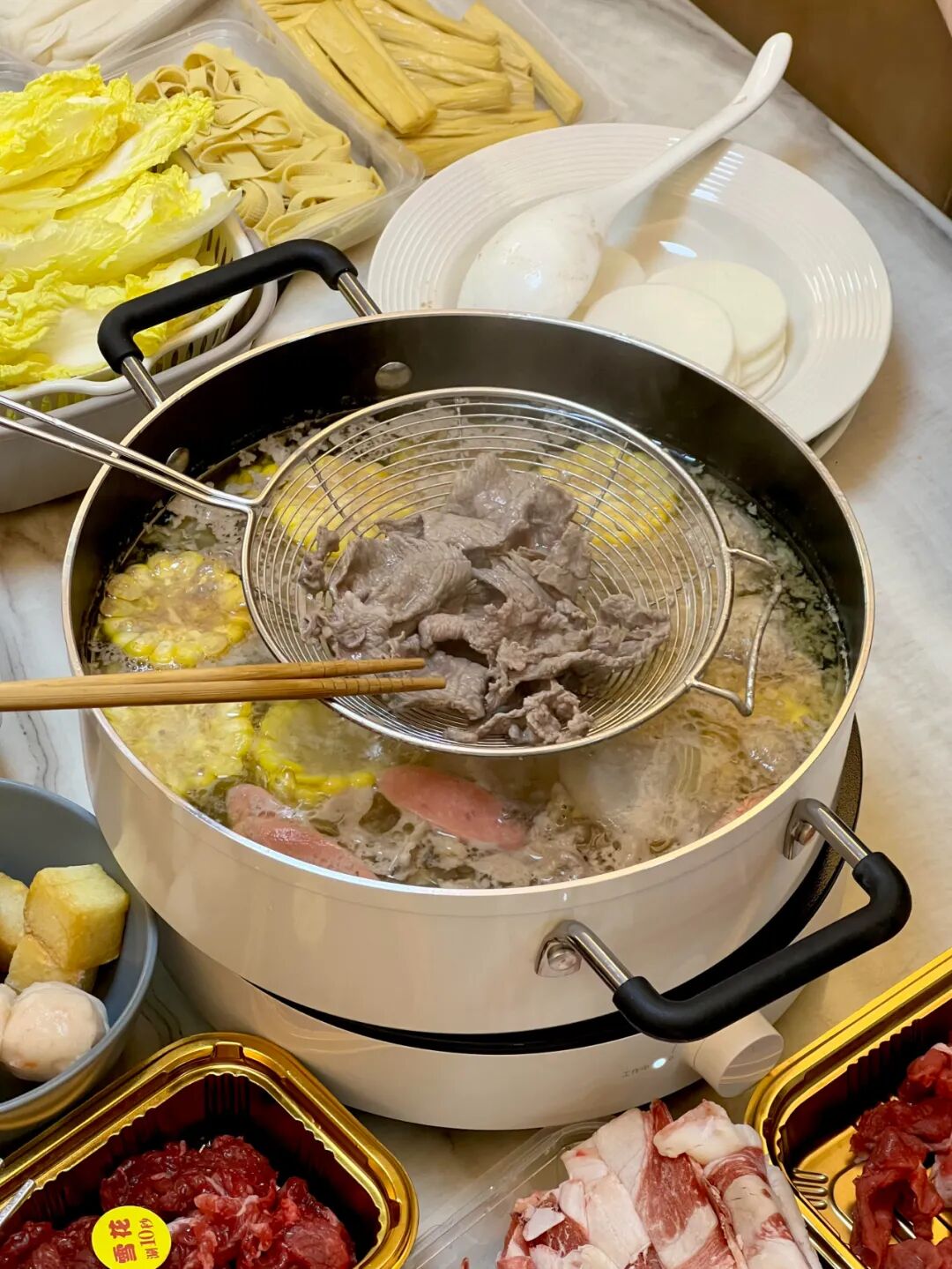 被年轻人的“邪修妙招”惊到了！一分钱不花，就解决了生活痛点__邪令是什么意思