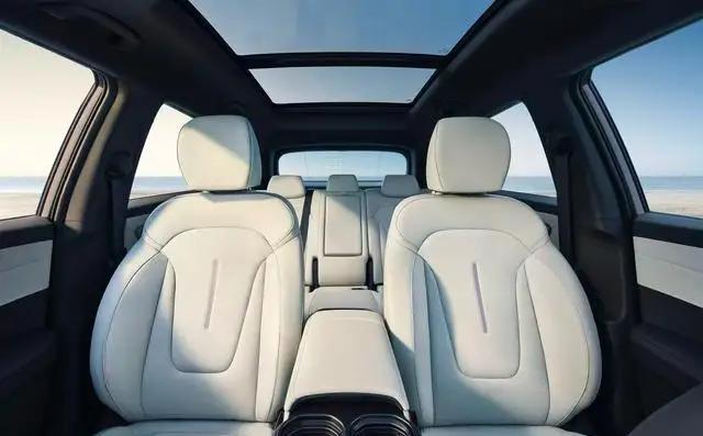 国七汽油全面推行!老车加油会伤发动机?油价会涨?答案全在这里-有驾