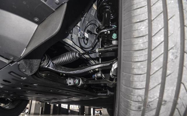 奇瑞天门山翻车，到底是勇气可嘉还是不自量力？这两天，奇瑞风云-有驾