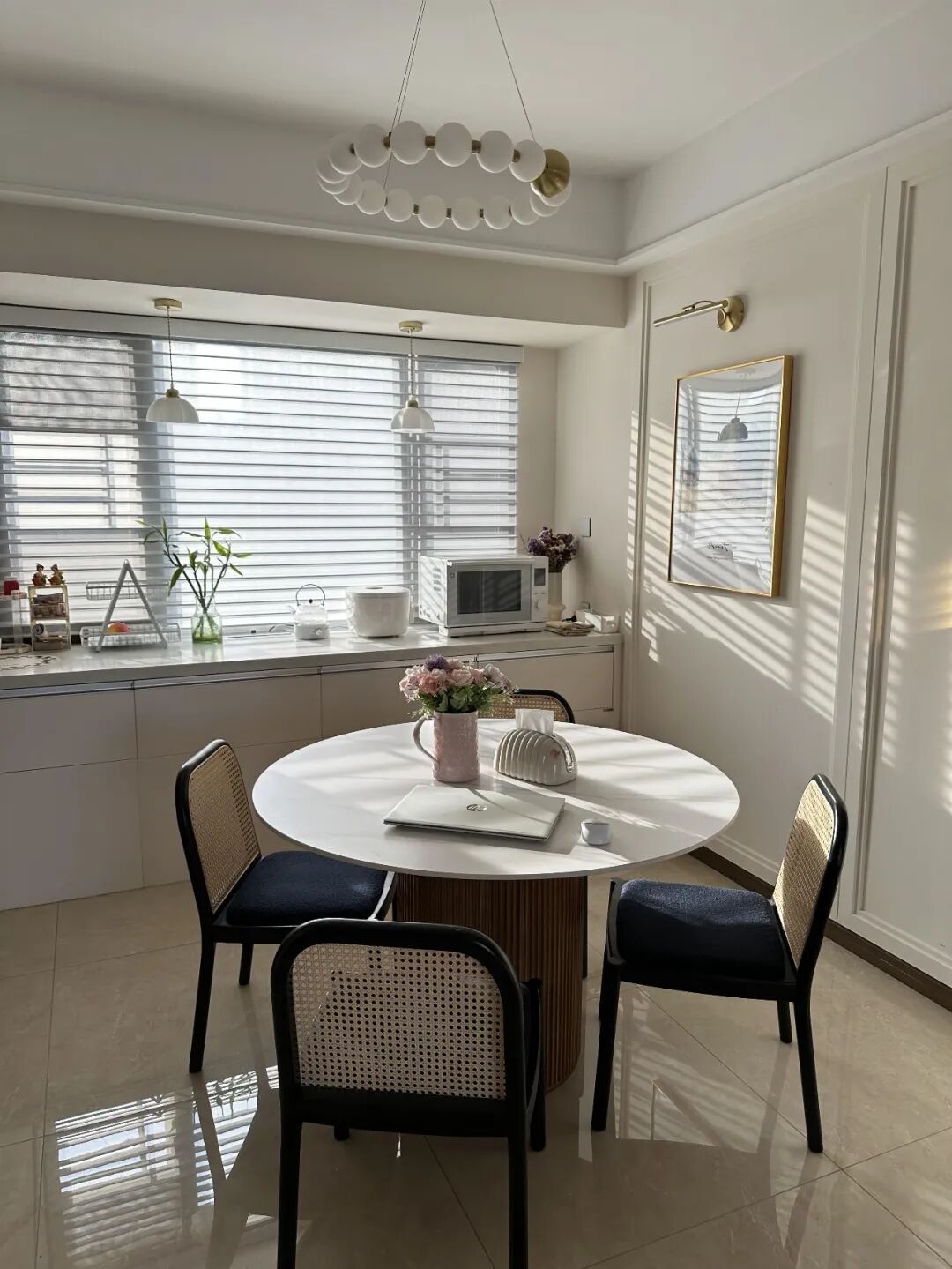 _果然还是年轻人“鬼点子”多！飘窗换个思路设计，实用性直接翻倍_果然还是年轻人“鬼点子”多！飘窗换个思路设计，实用性直接翻倍