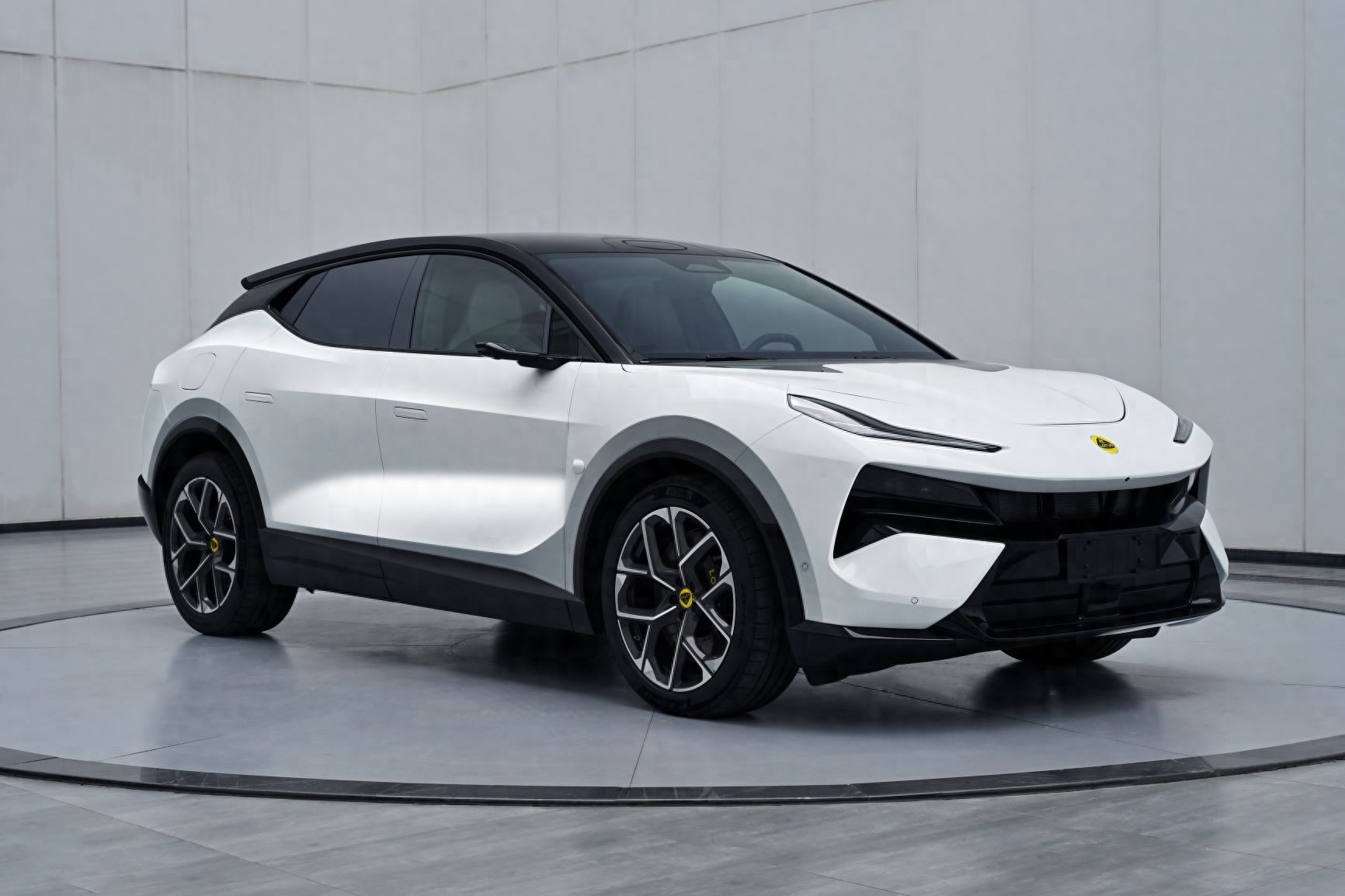 莲花ELETRE插混版申报:更名“FOR ME”,独特升降激光雷达设计__莲花ELETRE插混版申报:更名“FOR ME”,独特升降激光雷达设计