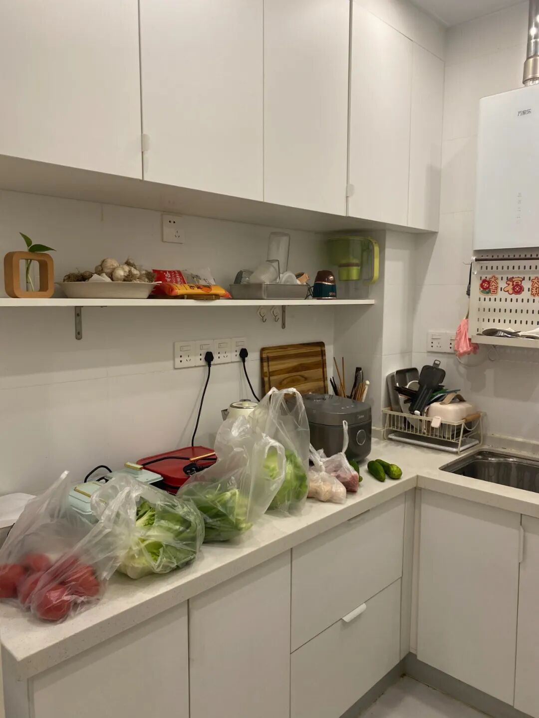 家里柜子越多越好？这9样物品不提前考虑好，约等于无效收纳__家里柜子越多越好？这9样物品不提前考虑好，约等于无效收纳