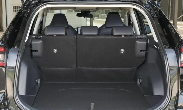 10.28万VS12.98万！26款比24款便宜2.7万，锋兰达与威兰达咋选-有驾