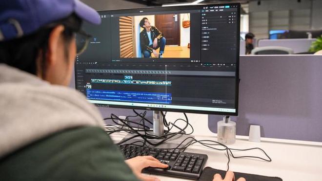 _中国首部超百分钟AI拟真剧集诞生上海,意味着什么? | 新产业·申动力_中国首部超百分钟AI拟真剧集诞生上海,意味着什么? | 新产业·申动力