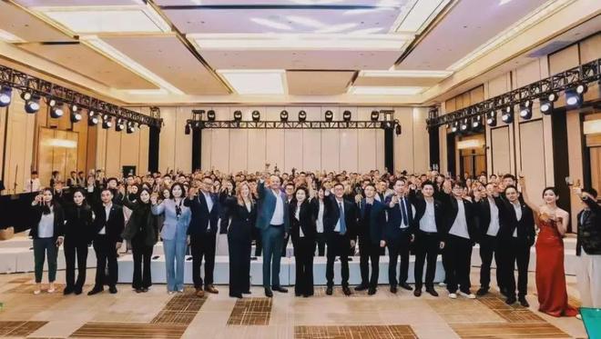 君亭与精选两大集团联袂发布中国区凯富凯艺品牌_君亭与精选两大集团联袂发布中国区凯富凯艺品牌_