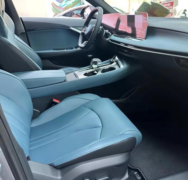 名爵MG7运动豪车排面足！值买理由揭秘-有驾